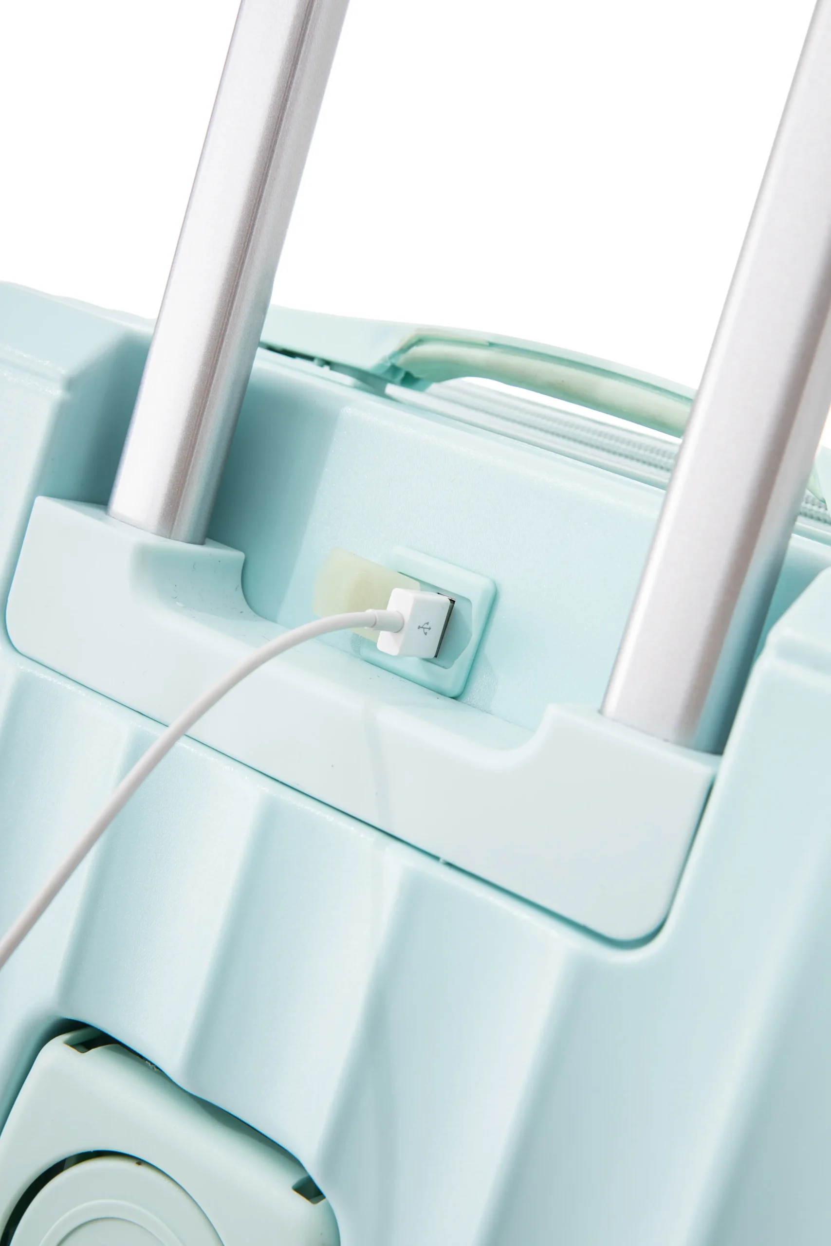 suitcase with USB charging port